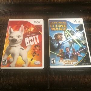 Nintendo Wii Game Bundle Star Wars: The Clone Wars - Lightsaber Duels and Bolt
